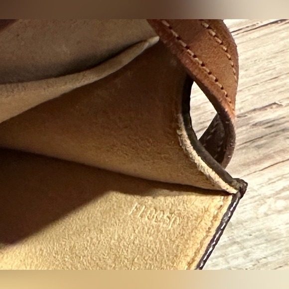 Louis Vuitton Monogram Pochette Twin GM Crossbody Shoulder Bag - Picture 8 of 10